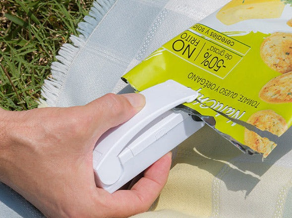 Aparat de Sigilat cu Magnet